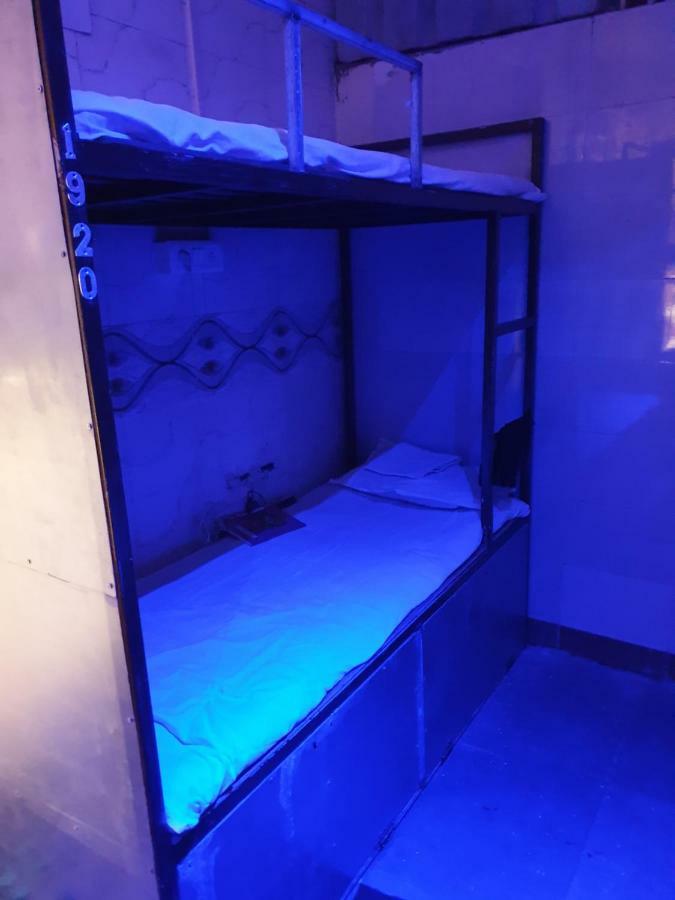 Saikrupa Dormitory 탄 외부 사진